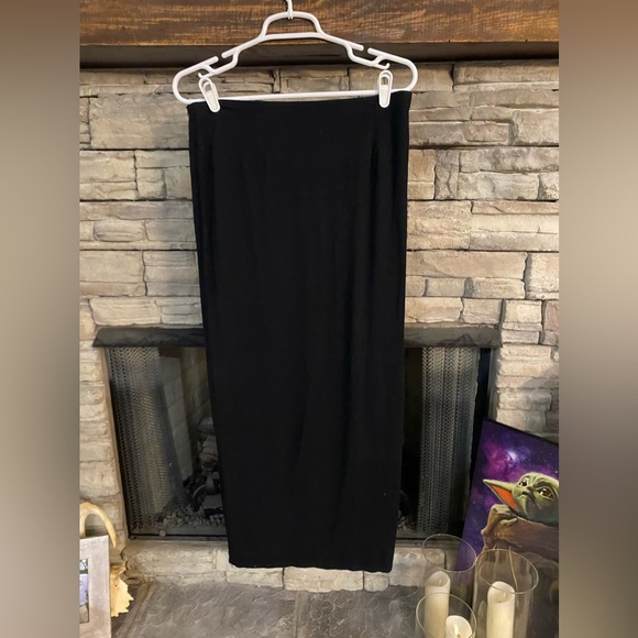 Vince‎ Camuto black maxi skirt - Picture 4 of 4